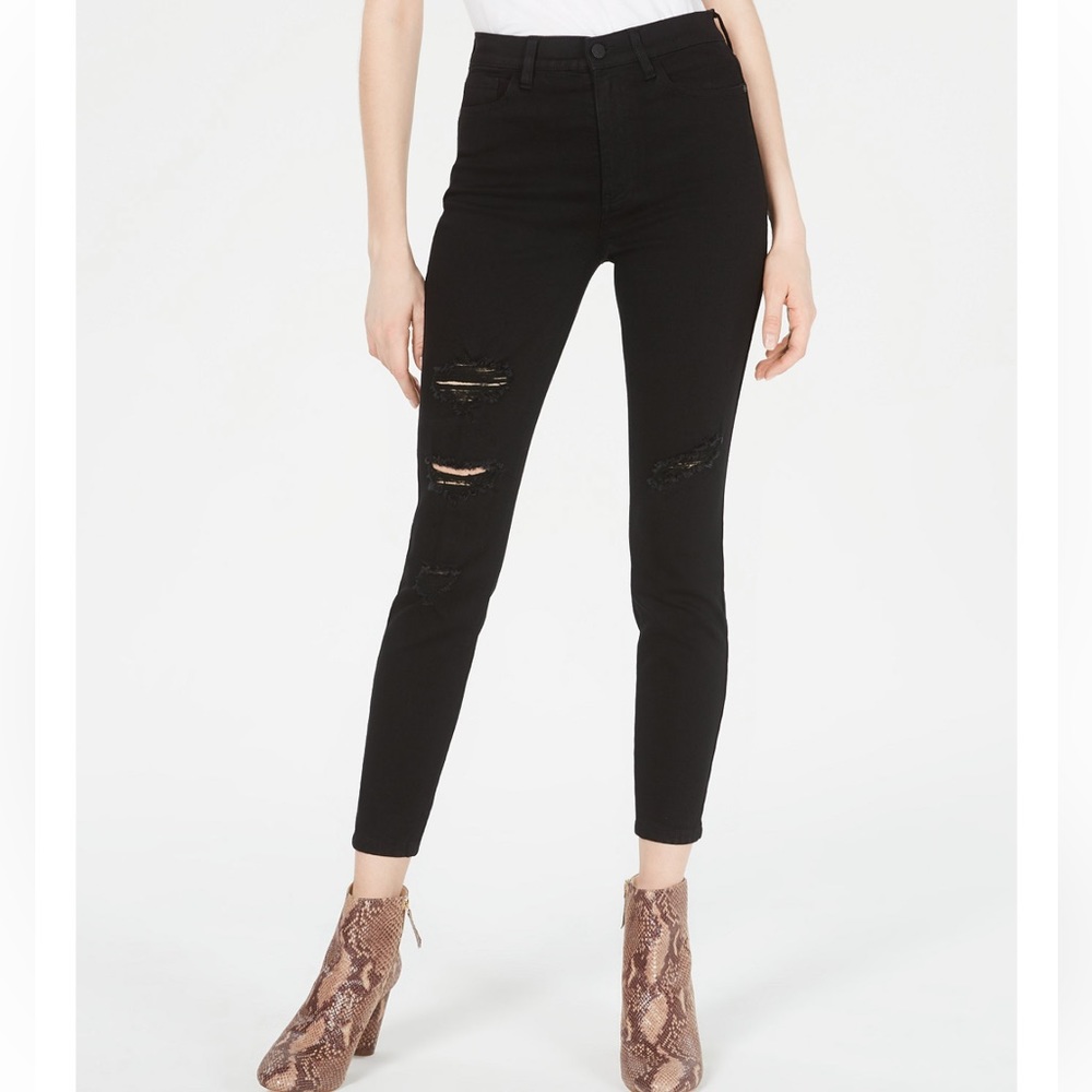 Celebrity Pink Curvy Skinny Jean